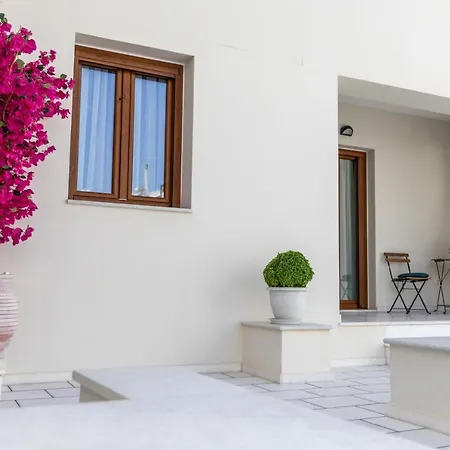 100 Steps - Harmony Apartment Naxos City